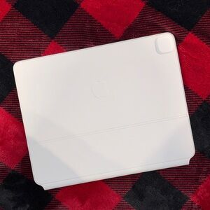 Magic Keyboard for iPad Air 13” (M2)